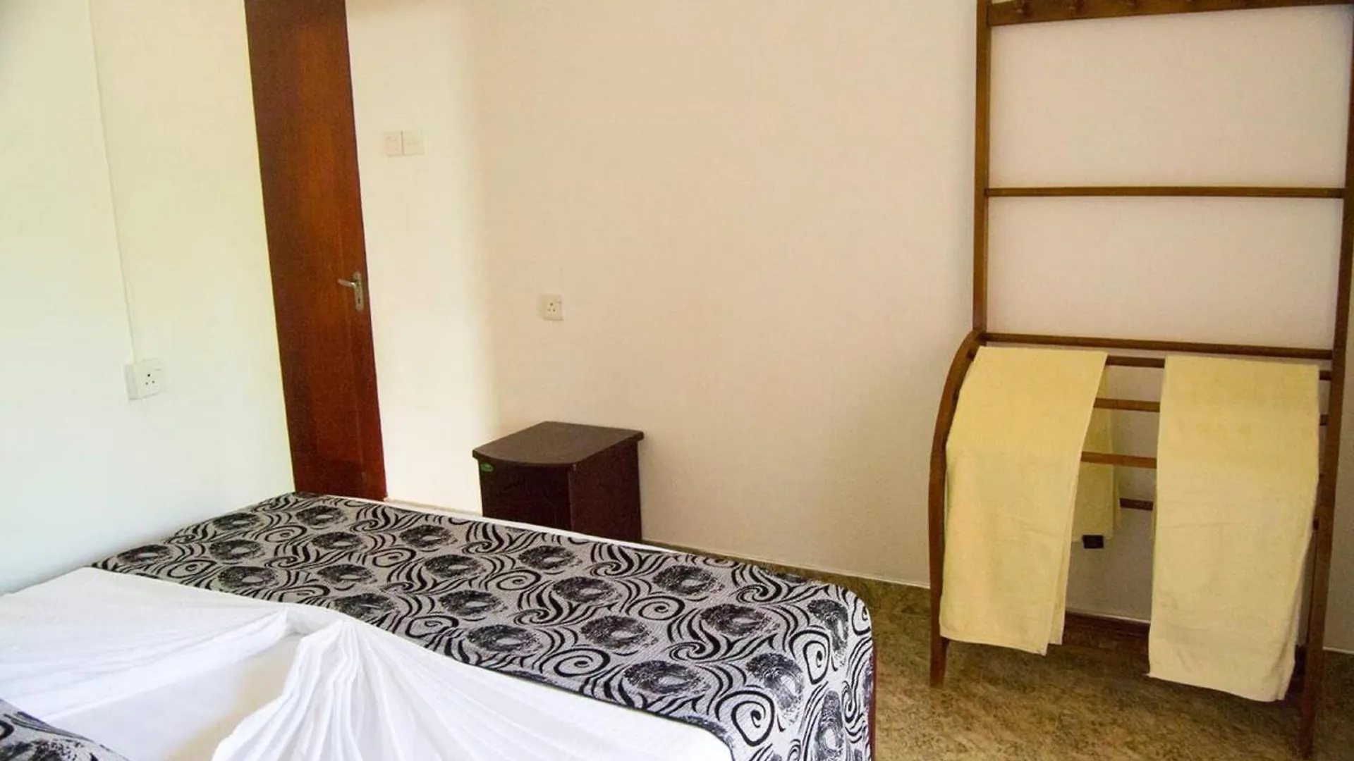 Homestay Iduwara Guest Apartment Sigiriya