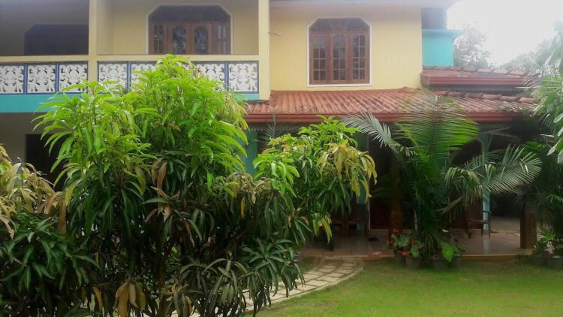Iduwara Guest Apartment Sigiriya Homestay